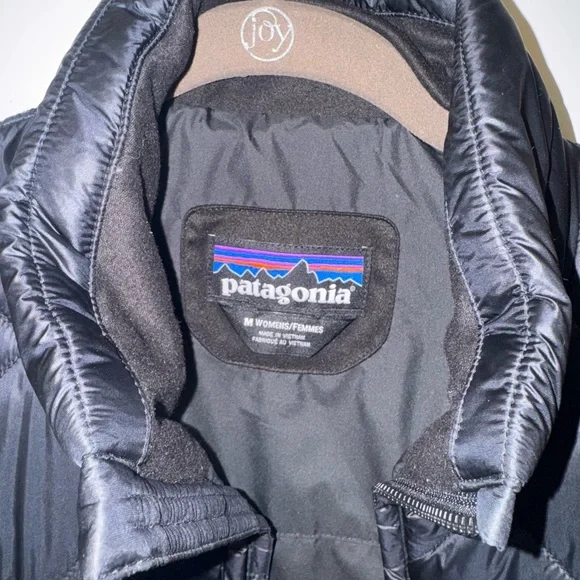 Patagonia Women's Black Puffer Jacket - Picture 4 of 13